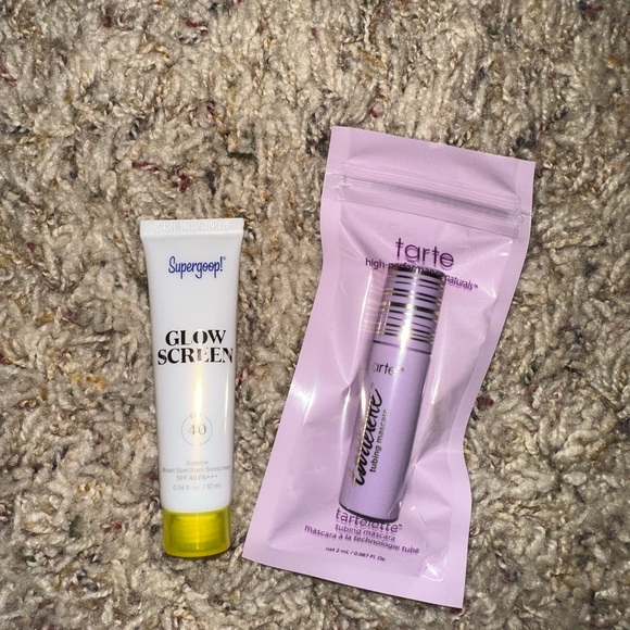 Supergoop mini sunscreen and Tarte mini makeup bundle - Picture 1 of 2